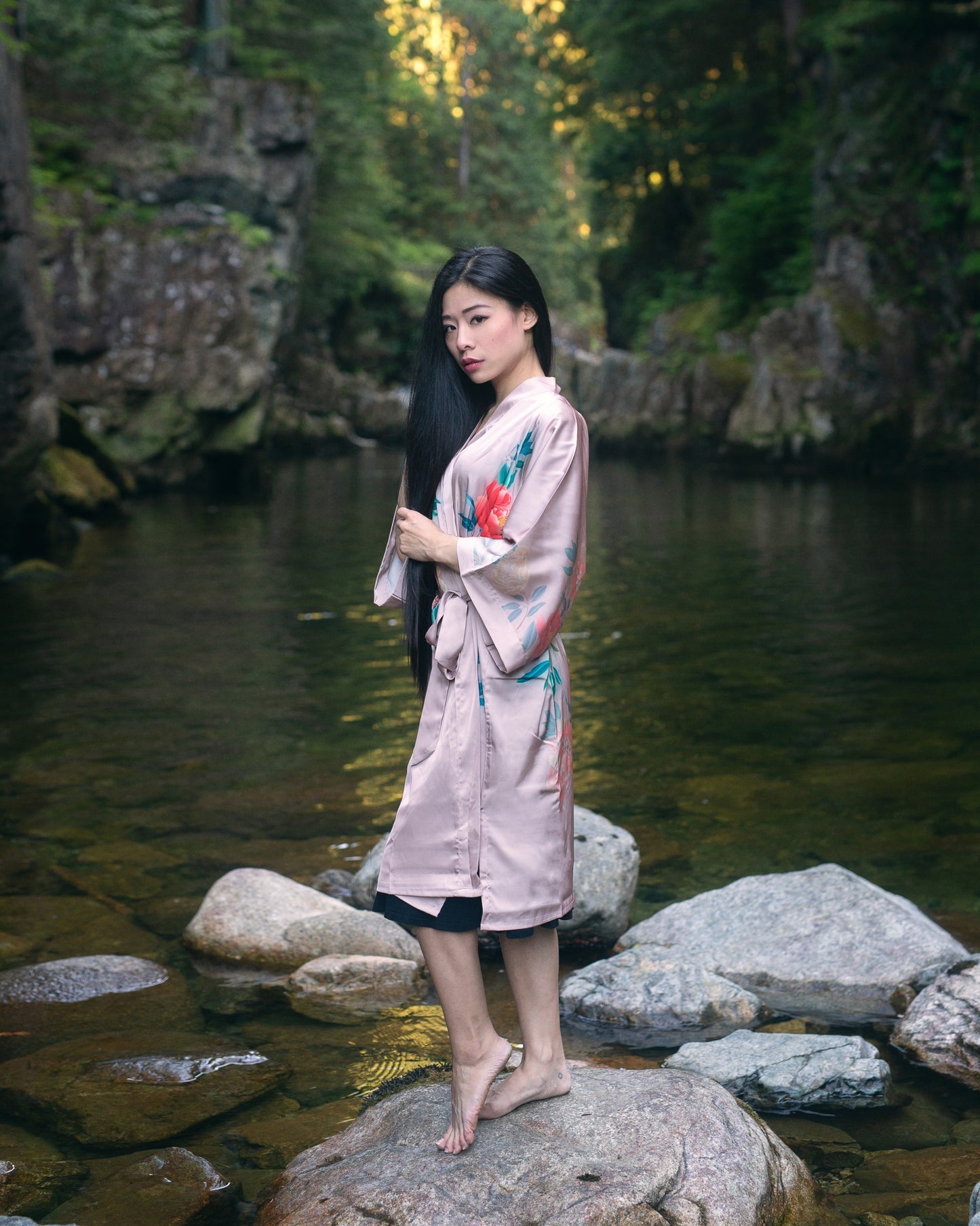 women's short pink kimono robe, gifts for her
